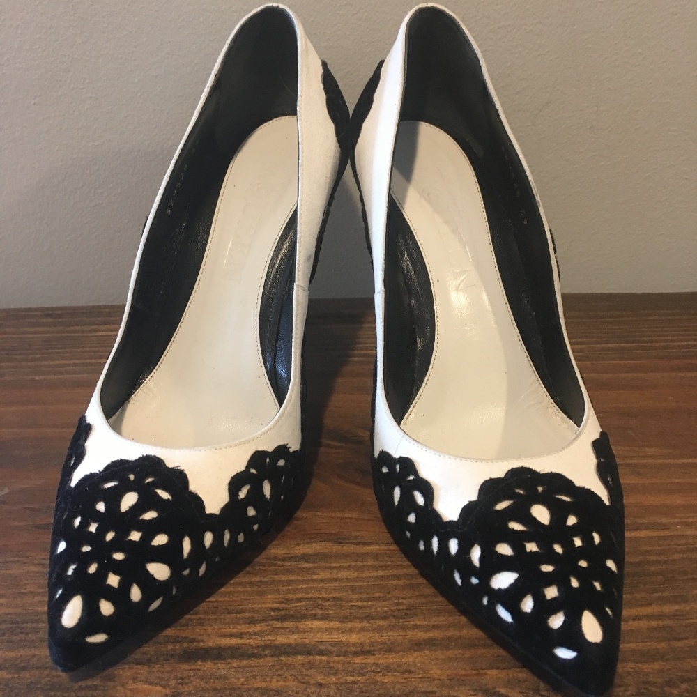 Alexander McQueen Laser Suede Cut Pumps